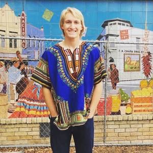 Meet your Posher, Jonathan